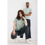 Polo de piqué regular fit de algodón eco 220 g/m2 Iqoniq Yosemite color verde oliva vista con modelo