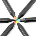 Set de 6 lápices de madera negra en estuche de cartón reciclado quinta vista