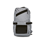 Mochila en RPET con funda para portátil y una capacidad de 18L color gris vista frontal
