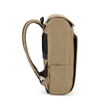 Mochila de cuero sintético para clientes con espacio acolchado para portátil 20L color camel tercera vista