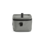 Nevera de plástico reciclado con doble asa de transporte 7.5L color gris vista lateral