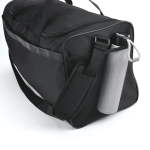 Bolsa deportiva impermeable de plástico eco con bolsillo oculto 50L color negro vista de detalle