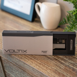 Powerbank de plástico reciclado con pantalla LED 10.000 mAh vista en caja