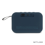 Altavoz bluetooth negro pequeño portátil en forma rectangular color azul cuarta vista