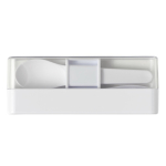 Caja transparente con un set de cubiertos blancos de plástico color blanco segunda vista