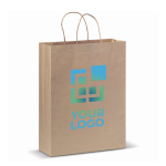 Bolsa de papel kraft con certificación FSC con asas de papel retorcido vista principal