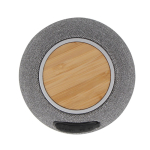 Altavoz y cargador portátil redondo y compacto de RPET y bambú color gris quinta vista