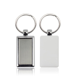 Llavero rectangular con lado de plástico de color y aro de metal color blanco
