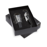 Set de vino compuesto por un sacacorchos y un decantador color negro