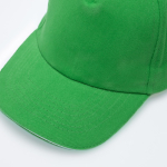 Gorra de algodón peinado con detalle a color en la visera 255 g/m2 color verde