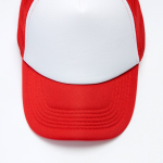 Gorra promocional estilo trucker para impresión a todo color MidTown color rojo