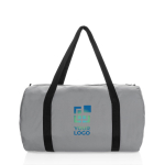 Bolsa deportiva plegable de RPET con bolsita para guardarla color gris vista de impresión