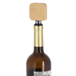 Tapón para botellas de madera en forma cuadrada con abridor incluido quinta vista