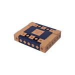 Caja de 12 chocolates con leche con relleno café o ciruelas color natural