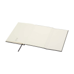 Libreta de tapa dura de plástico reciclado A5 hojas a rayas color negro cuarta vista