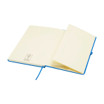 Cuaderno con esquinas redondeadas y tapa suave A5 hojas a rayas color azul claro tercera vista