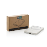 Powerbank con carga inalámbrica magnética indicador 5.000 mAh color plateado vista con caja