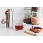 Botella térmica de acero inoxidable con asa Black+Blum 500ml color naranja