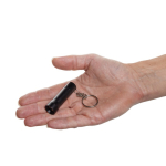 Llavero linterna de aluminio reciclado con LED y 15 lúmenes color negro cuarta vista