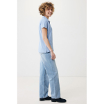 Polo piqué de algodón reciclado mujer casual fit 220 g/m2 Iqoniq color azul cian cuarta vista con modelo