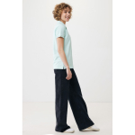 Polo piqué de algodón reciclado mujer casual fit 220 g/m2 Iqoniq color verde menta cuarta vista con modelo
