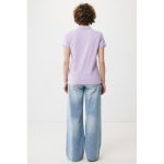 Polo piqué de algodón reciclado mujer casual fit 220 g/m2 Iqoniq color lila tercera vista con modelo