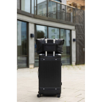 Bolsa de fin de semana repelente al agua con medida de viaje color negro vista de ambiente 3