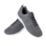 Zapatilla de uso diario con cordones a juego y suela blanca color gris cuarta vista