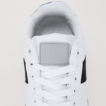 Zapatilla de piel suave y cordones a juego con suela de goma color blanco quinta vista