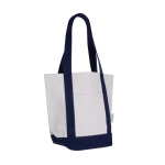 Bolsa de algodón reciclado con bolsillo exterior en un lado color azul marino segunda vista