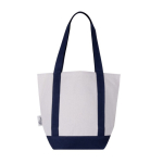 Bolsa de algodón reciclado con bolsillo exterior en un lado color azul marino tercera vista