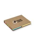 Notas adhesivas de distintos tamaños en cuadernillo de papel craft vista principal