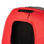 Mochila deportiva con bolsillo zapatero y espalda acolchada 31L color rojo vista detalle 1
