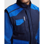 Chaleco laboral multibolsillos de poliéster y algodón 200 g/m2 Roly Armada color azul real vista detalle 3