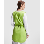 Casulla laboral unisex reversible con dos bolsillos 195 g/m2 Roly Arzak color negro cuarta vista de uso