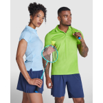 Polo técnico de poliéster piqué de manga corta 150 g/m2 Roly Direct Monzha color turquesa tercera vista de uso