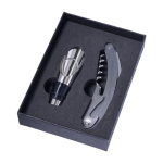 Set de vino en estuche cuadrado con accesorios de acero inoxidable color negro