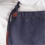 Delantal hecho de algodón denim con detalles en PU 190 g/m2 color azul vaquero sexta vista