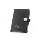 Agenda con cierre magnético y placa metálica PU reciclado A5 color negro imagen con logo