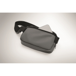 Riñonera de PU con compartimiento principal y bolsillo trasero color gris oscuro vista fotografía quinta vista