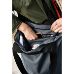 Bolsa térmica impermeable con compartimento dividido Black+Blum 16L color gris