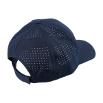 Gorra de poliéster con orificios en parte trasera para ventilación tercera vista