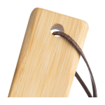 Tabla de pizza de bambú con guías de corte y un cortador y espátula décima vista