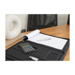 Portafolio profesional de microfibra con hojas de nota y calculadora tercera vista
