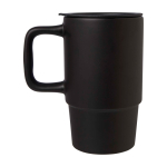 Taza de cerámica con tapa de plástico y asa grande 450ml color negro segunda vista lateral