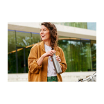 Botella térmica de viaje de acero inoxidable 500ml Mepal Ellipse color negro imagen de estilo de vida