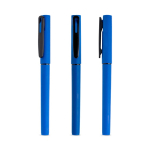 Roller reciclado con cuerpo gomoso y escritura suave tinta negra color azul real