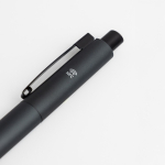 Bolígrafo de aluminio con tecnología NFC y pulsación tinta azul vista 1