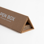 Bolígrafo de acero inoxidable y residuos de té giratorio tinta negra vista 3