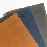 Agenda diaria en español y portugués con funda de tacto de ante A5 color marrón claro
